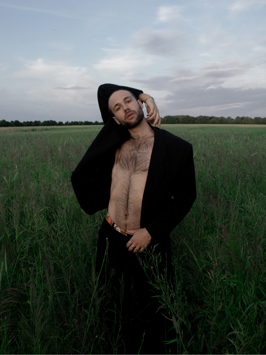 Vincent im Feld – 5 Fotografien